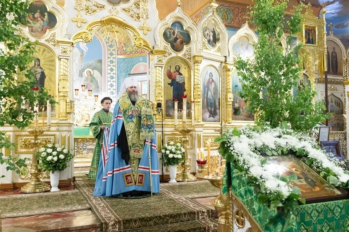 Троица. Когда будет православный праздник троица. Сообщение о празднике троица. Троица пятидесятница икона. Троица православный праздник.