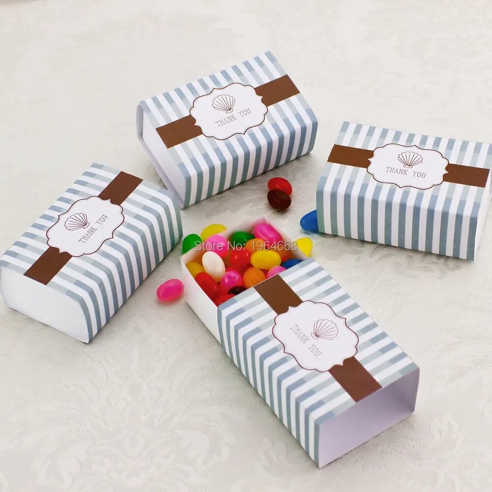 Маленькие подарочные коробочки. Подарочная коробка с конфетами. Монпансье коробка. Дизайнерские коробочки. Коробка конфет.