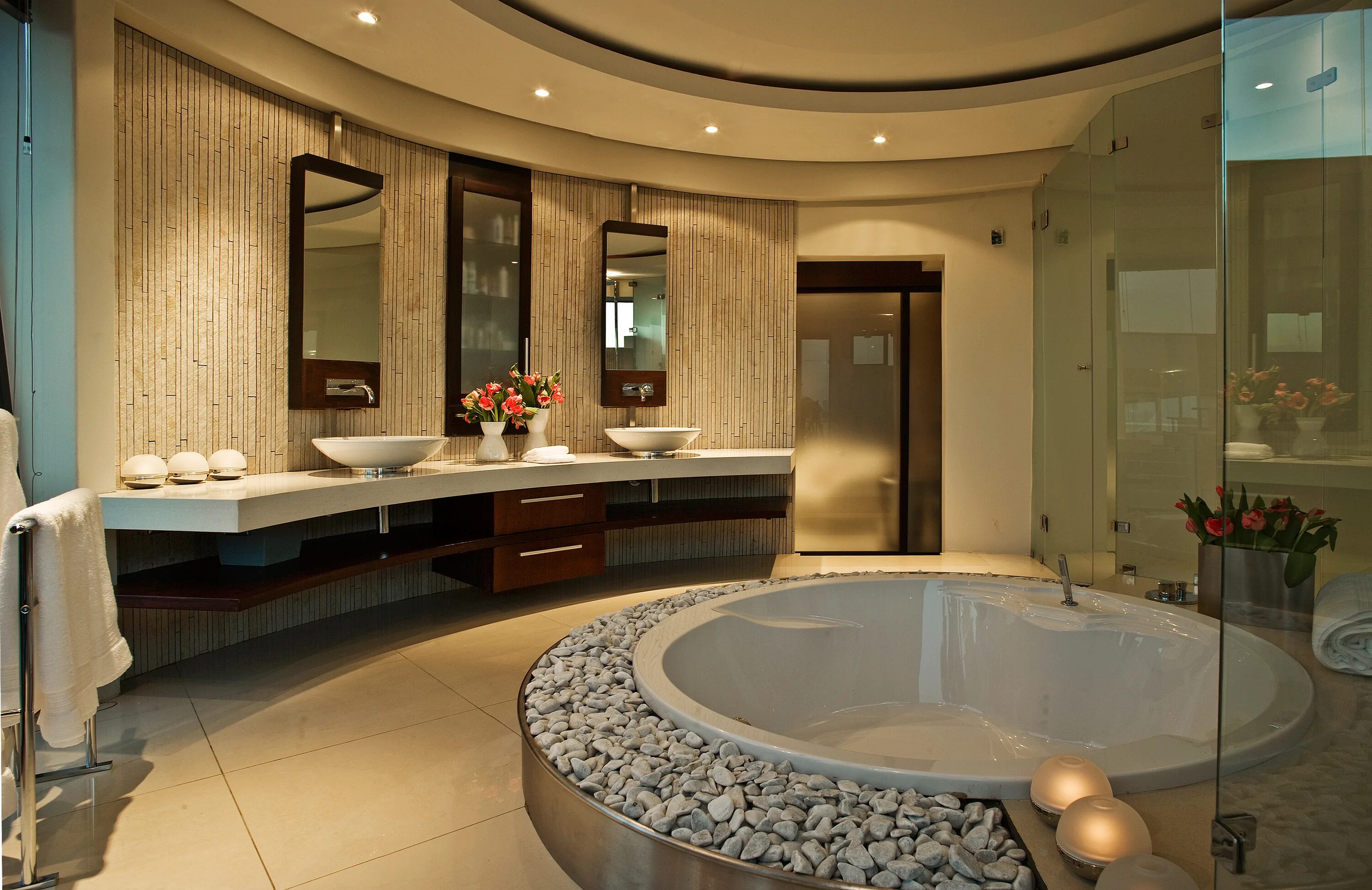 Luxury bathing