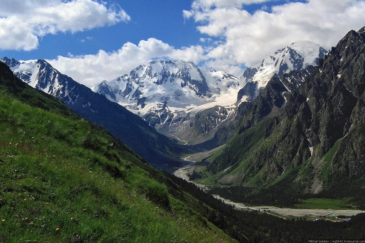 Высота кбр. Высота кбр. Ущелье уллу тау. Гора улутау в кабардино-балкарии. Ущелье уллу тау.