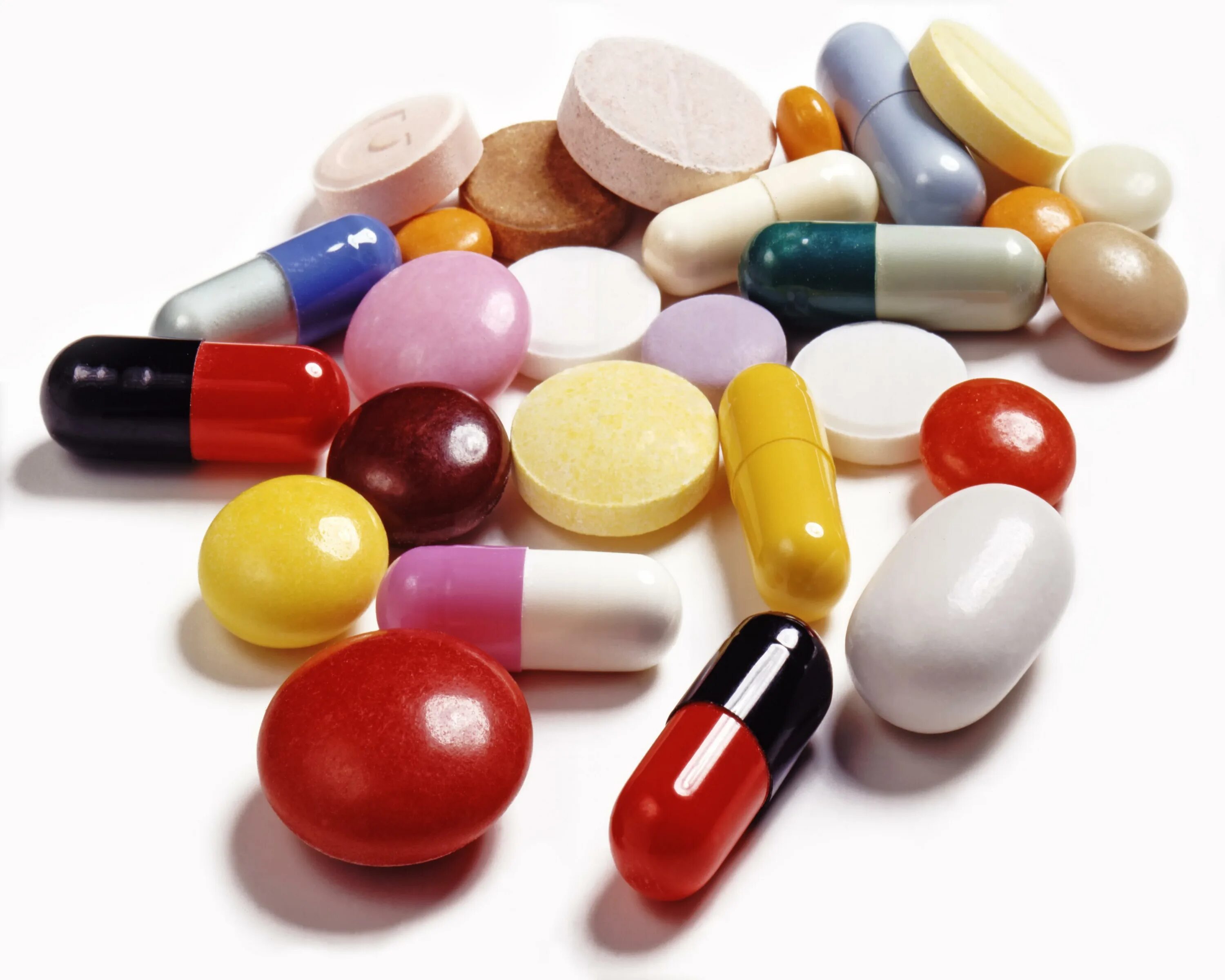 Антибиотики. Медикаментозная терапия. Лекарственные препараты антибиотики. Таблетки пилюли. Без медикаментозного лечения