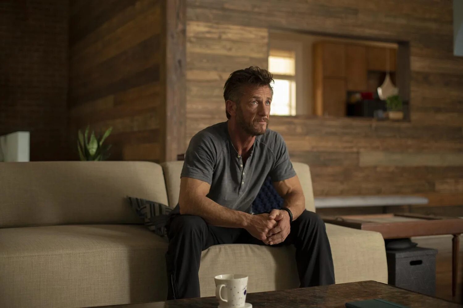 Джон макконнелл и морин бреннан. The first tv series. Моффетт. Сериал от первого лица. The first tv series.