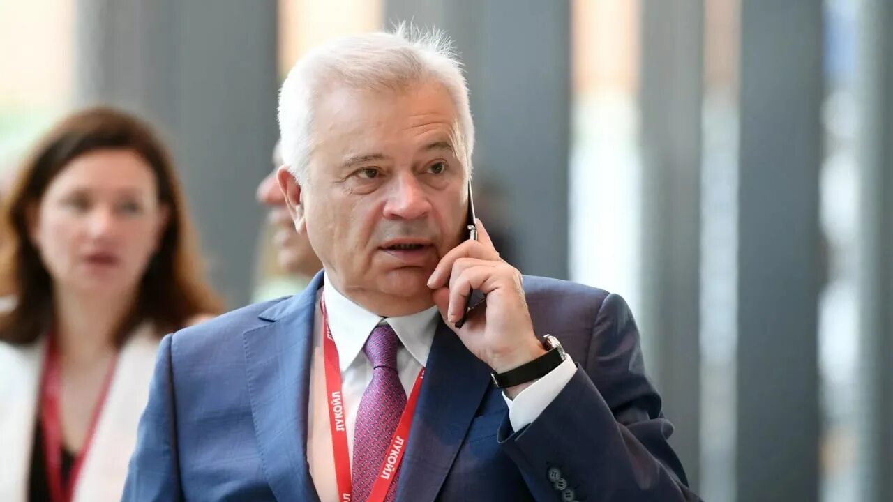 Алекперов 2025. Вагит юсуфович алекперов. вагит юсуфович алекперов 2025. вагит алекперов лукойл. вагит юсуфович алекперов фото.