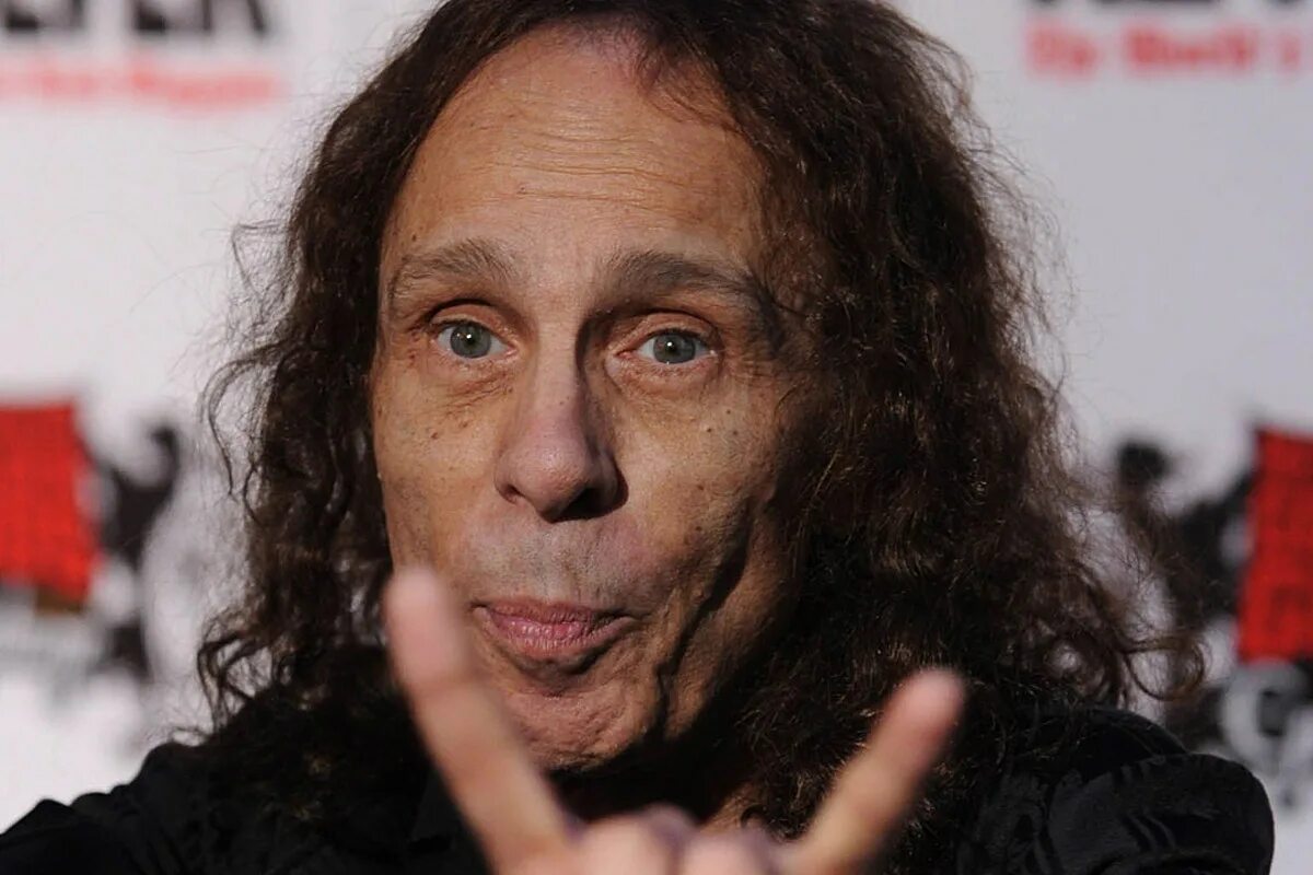 Ronnie dio. Ронни дио. Ronnie James Dio.