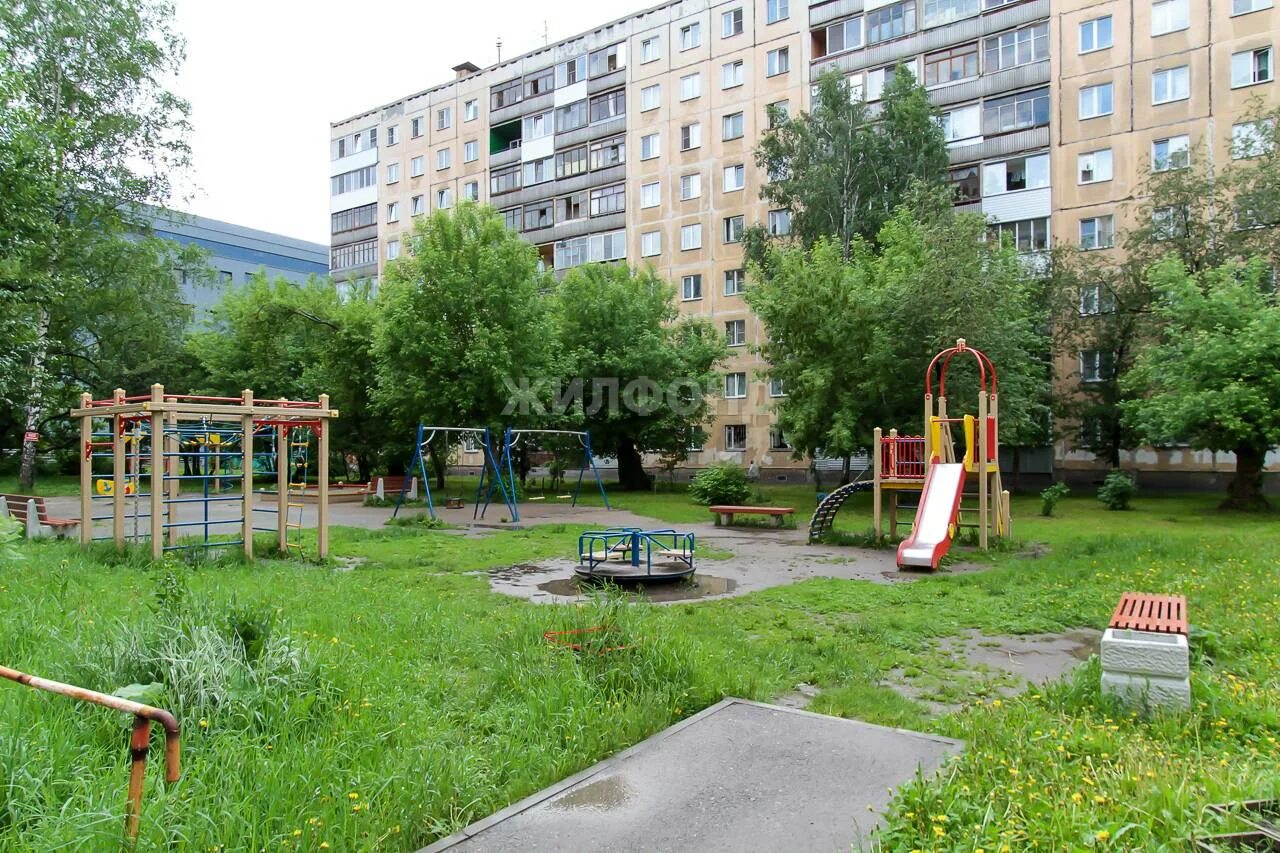 Кошурникова 39 новосибирск. Кошурникова 24/1 новосибирск. Кошурникова 37/1 новосибирск. Новосибирск, ул. Ул.