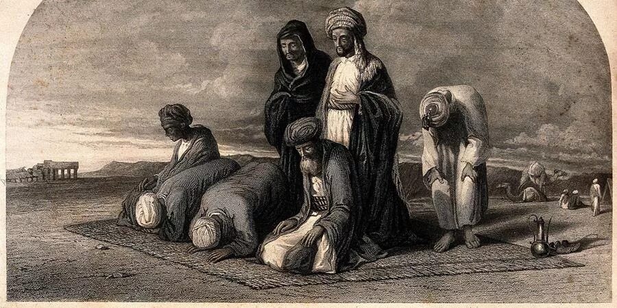 Жизнь мусульман в 19 веке в россии. Шариат 19 век. Шариат рисунок. Исламская семья в средние века.