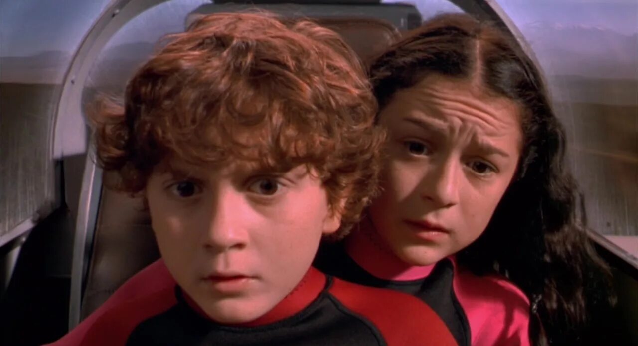 Дети шпионов видео. Дети шпионов видео. Spy kids 2001. Донаган дети шпионов. Дети шпионов алекса.
