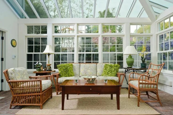 Мария Совина Outdoor living rooms, Porch design, Porch design ideas