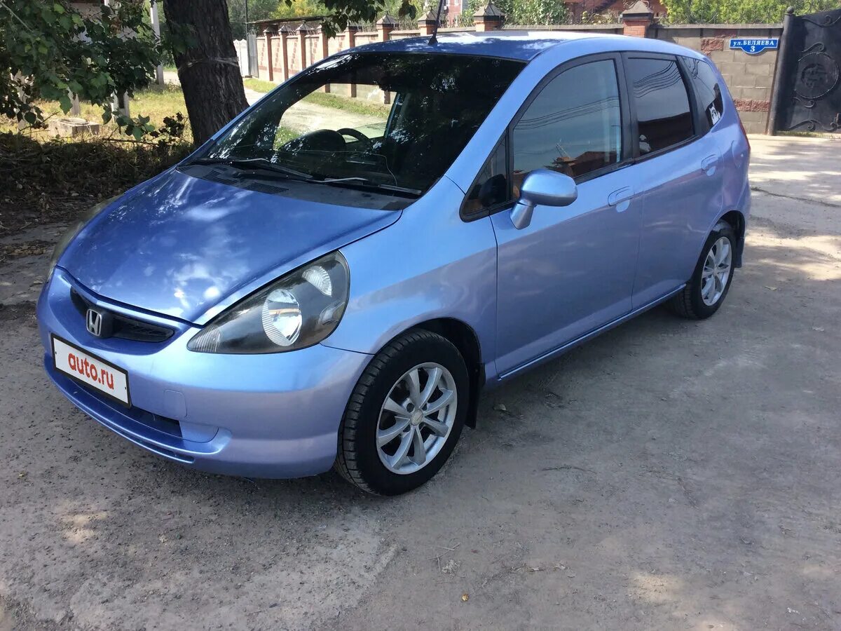 Honda fit 2001. Хонда фит голубая 2001. Honda Fit 2001 года. Honda Fit голубой.