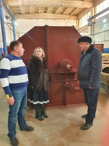 Работа белая холуница свежие. Холуничанка белая холуница. Работа белая холуница свежие. Белая холуница киров население. Достопримечательности белой холуницы.