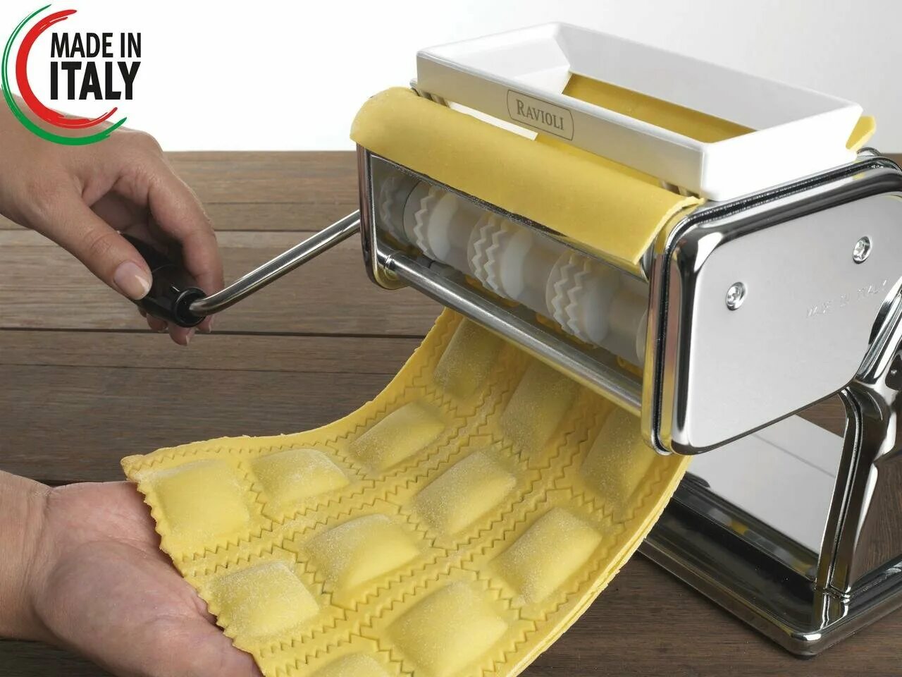 Лапшерезка atlas 150. Ручная пельменница тестораскатка marcato atlas 150 roller ravioli. лапшерезка маркато атлас 150. marcato atlas 150 roller raviolini. равиольница marcato ravioli.