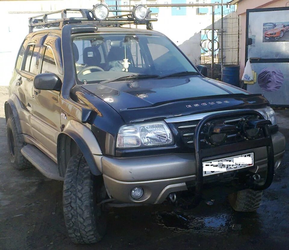 Сузуки эскудо 2000 года. Сузуки эскудо 2 поколение. Шноркель Suzuki Escudo tl52w. Шноркель эскудо 2001.