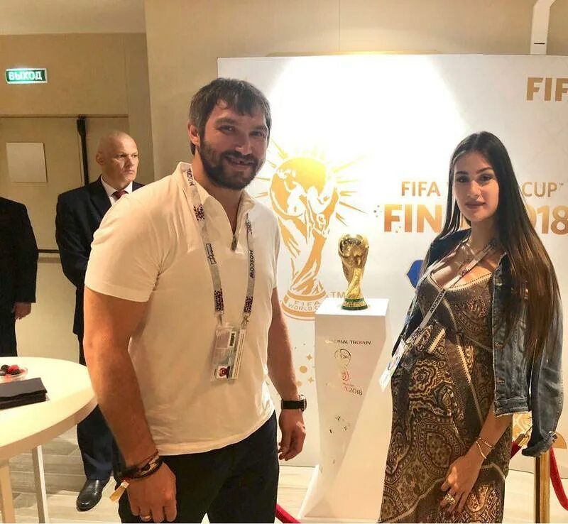 Овечкин александр биография личная жизнь дети IN PHOTOS: Alex Ovechkin and wife Anastasia celebrate son Ilya's third birthday