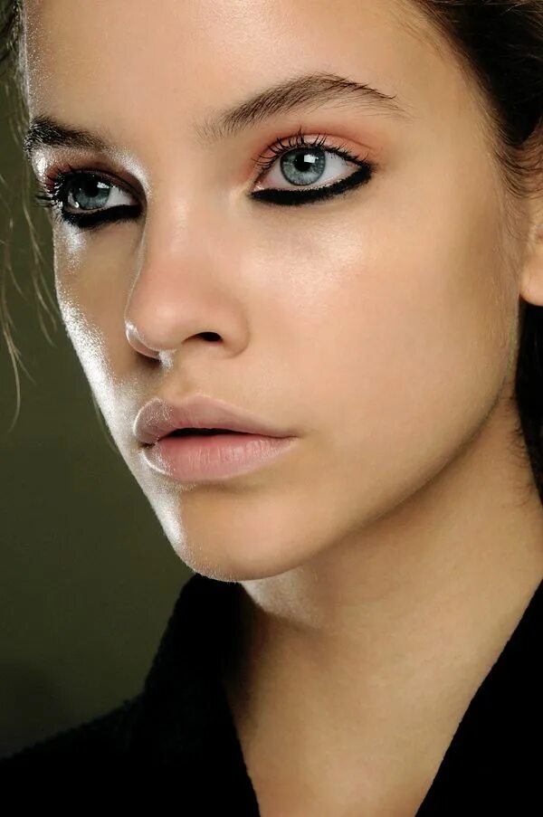 POPSUGAR Maquiller des yeux bleus, Maquillage yeux bleus, Maquillage yeux