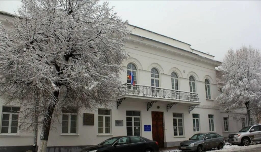 музыкальный колледж имени прокофьева оркестр. ульяновск ул гимова 3. орловский музыкальный колледж. училище в караколе музыкальный. музыкальное училище владикавказ.