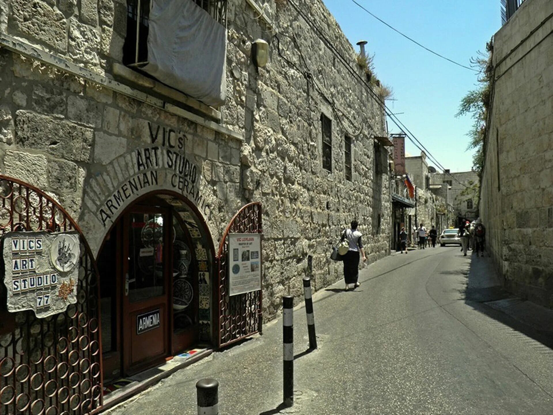 Армянский иерусалим. Армянский квартал в иерусалиме. Старый город (иерусалим) армянский квартал. Иерусалим армянский квартал стул. Армянский квартал в иерусалиме.