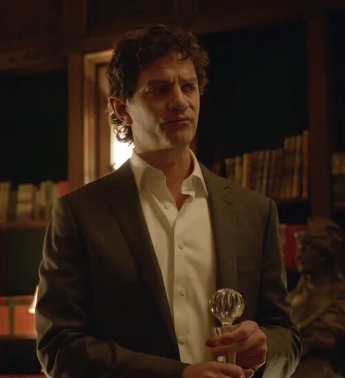 Гримм принц. Алексис денисоф гримм. Капитан шон ренард гримм. Гримм ник и шон. Шон ренард гримм.