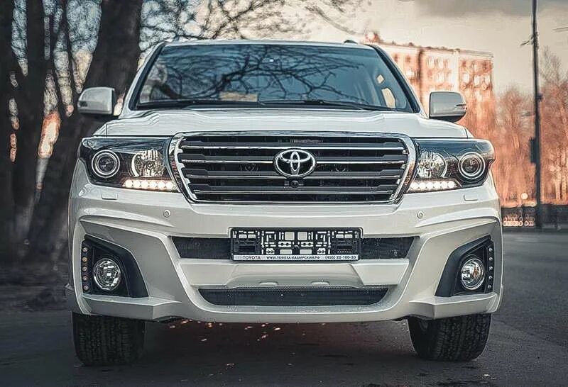 Фара тойота 200. Фары ленд крузер 200. оптика на ленд крузер 200. toyota land cruiser 200 фары тюнинг. тюнинг оптики тойота ленд крузер 200.