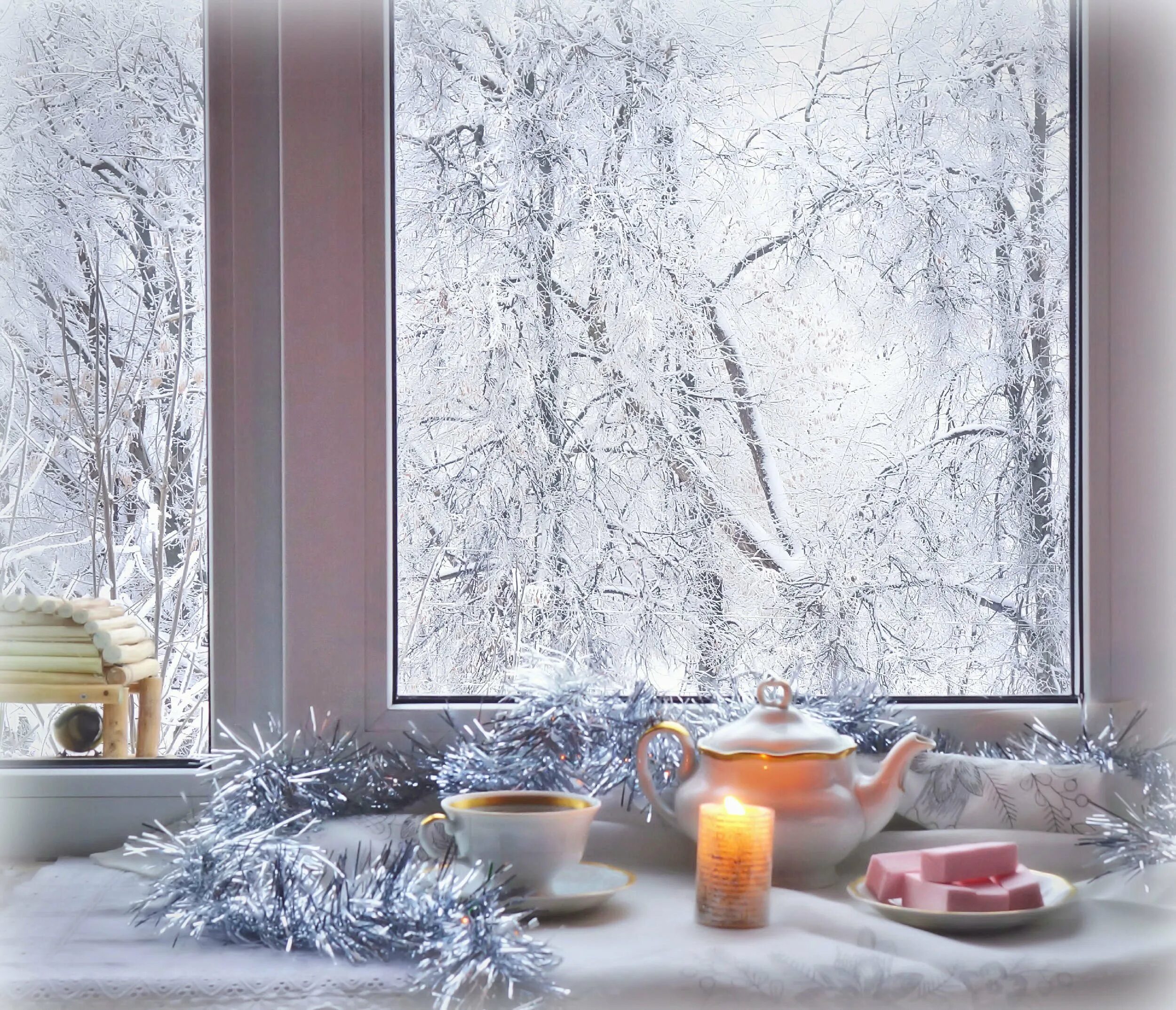 Доброе утро картинки зимние январь 2024. Зимнее окно. Окно зимой. Зима за окном. Доброе зимнее утро.