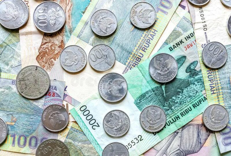 Деньги Индонезии. Деньги Бали. Деньги Индонезии фото. Рупий Бали.