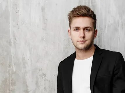 Порно рөл ки zdikimi amazorkami v dungleh