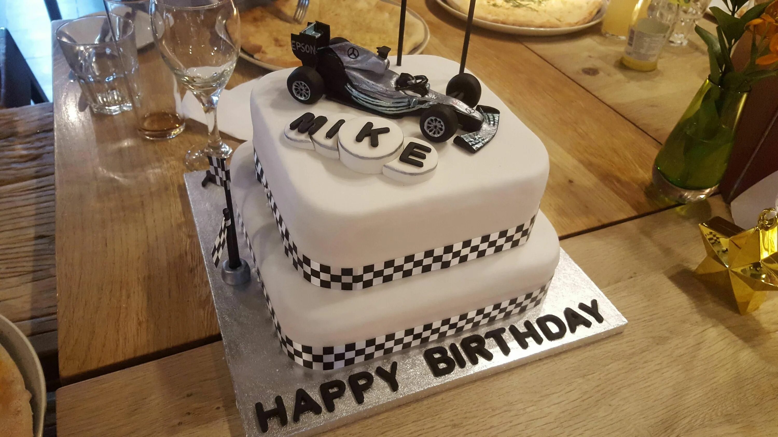 Mike cake. Happy birthday mike торт. happy birthday daddy торт. happy birthday 50 dad. с днем рождения 74.