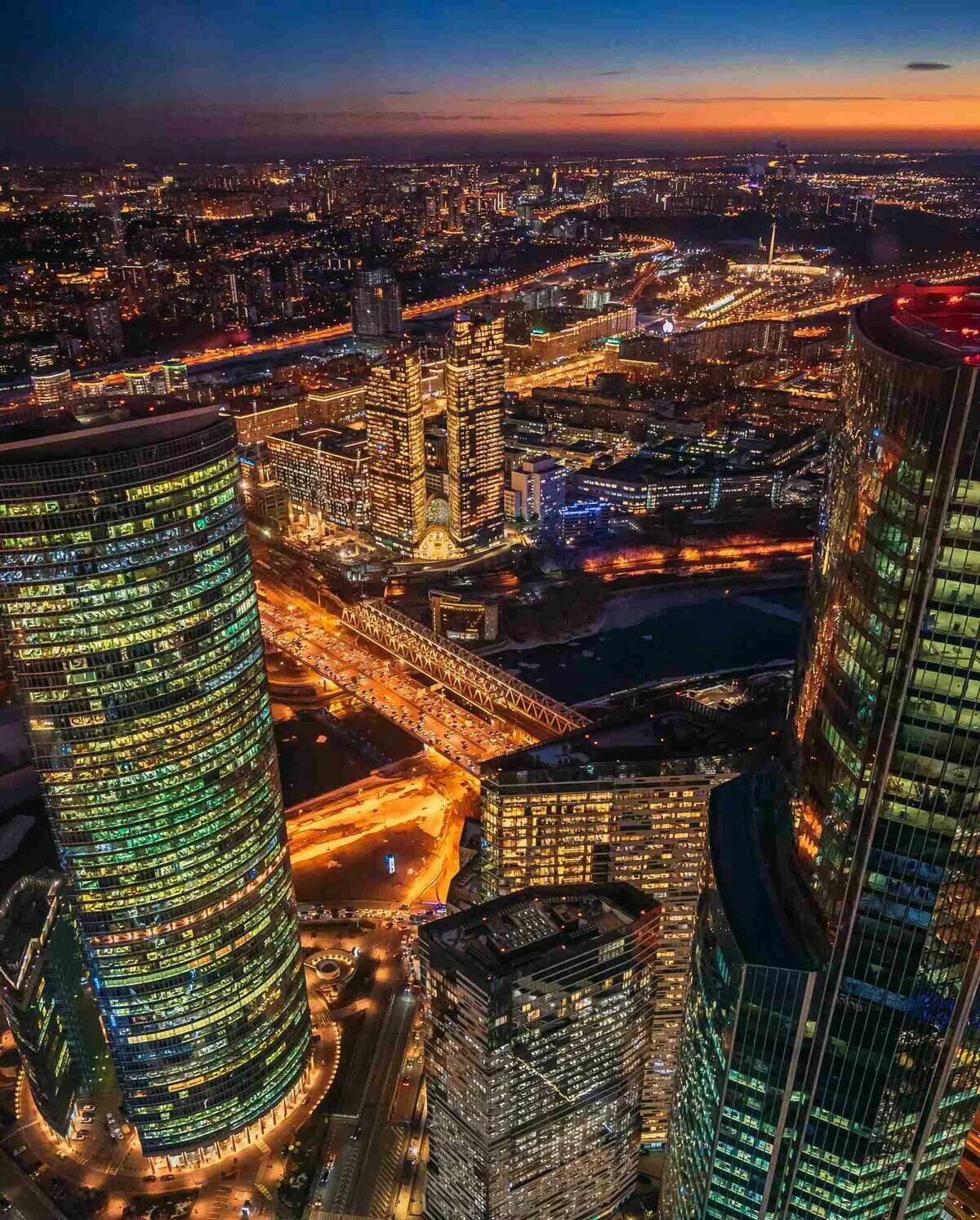 89 этаж башни федерация-восток обзорная площадка. Смотровая площадка в башне федерация москва сити на 89 этаже. Башня федерация москва смотровая. Вид из башни меркурий в москва-сити. Башня око вид башни.