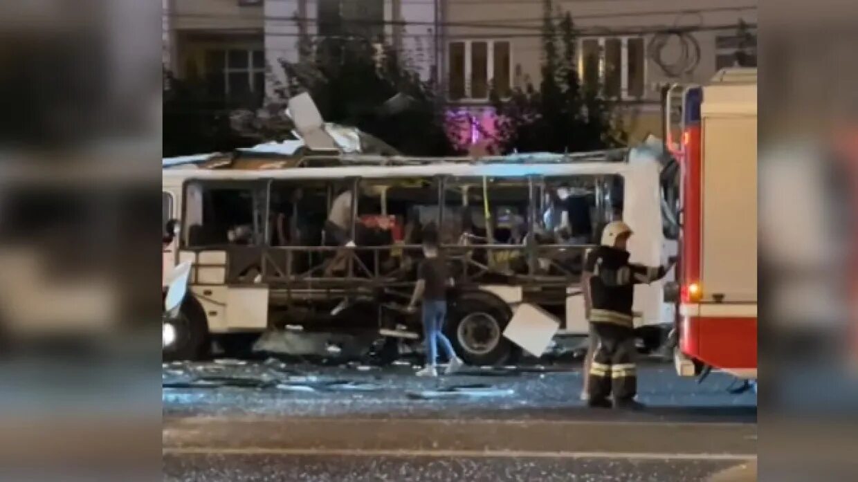 В Воронеже взорвался автобус.