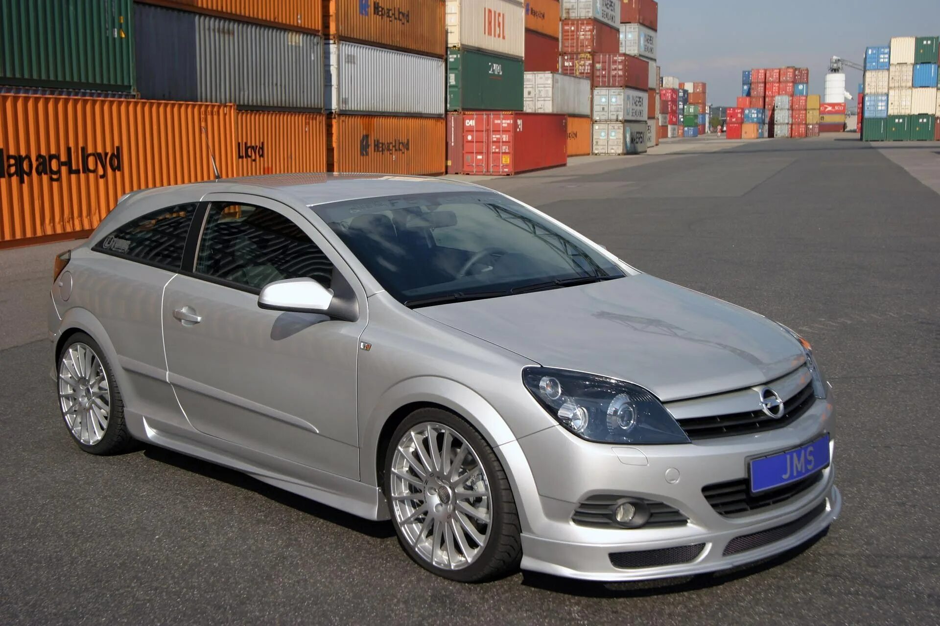 Opel Astra GTC 2010 Tuning. Opel Astra h GTC 2007 Tuning. Opel Astra h GTC. Opel Astra h 2007 Tuning.