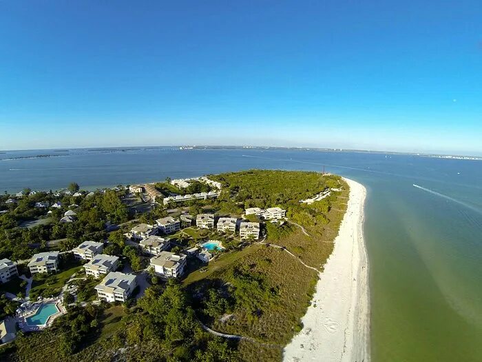 Shell island. Санибел Beach. Shell Island Center.