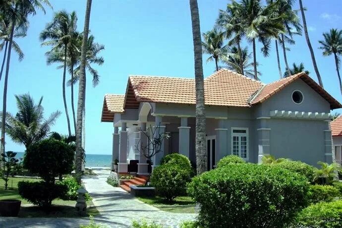 завтрак в отеле вьетнам muine century beach resort. Muine de century beach. De century. De century. вьетнам отель малибу муйне.