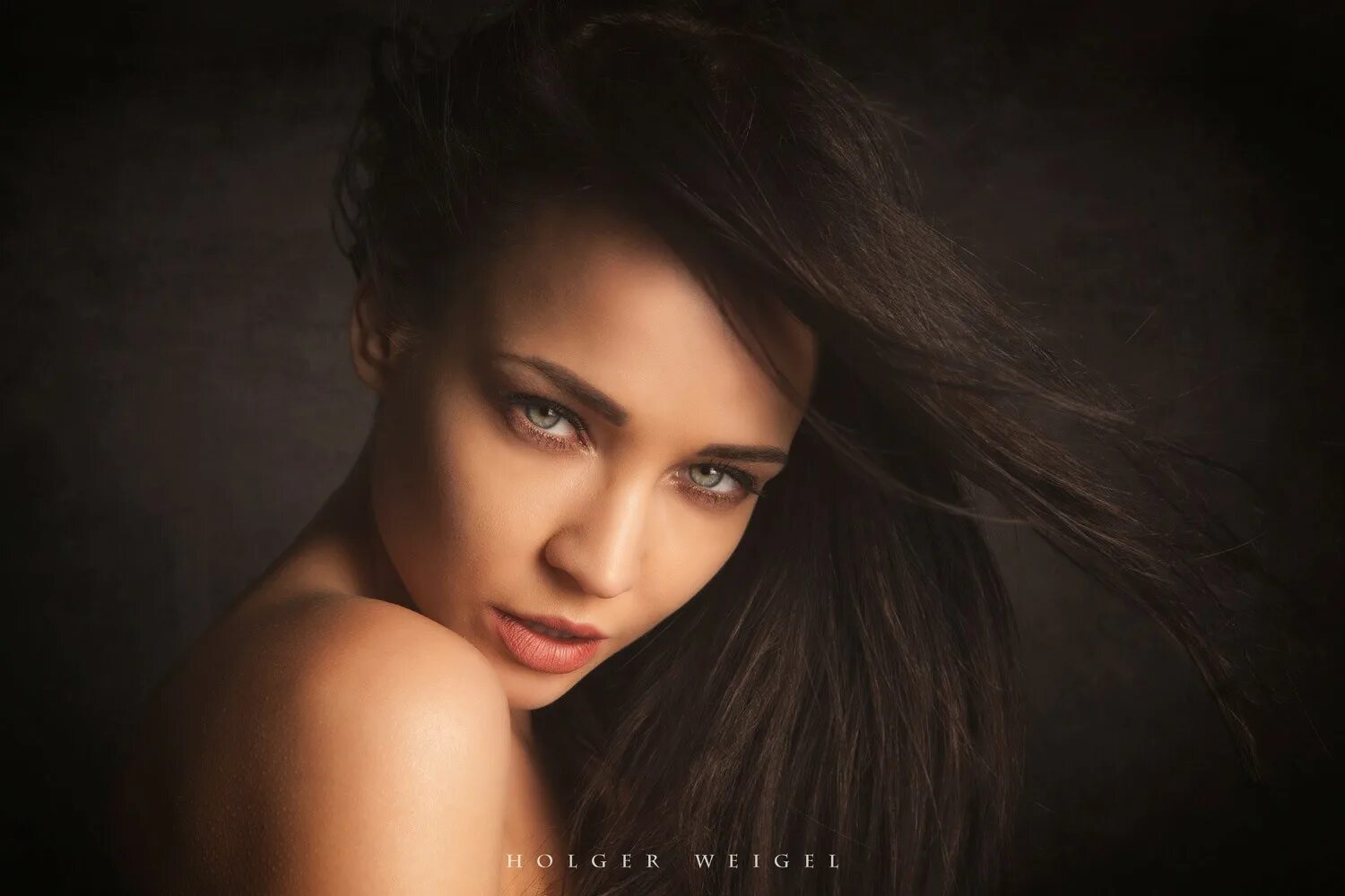 Симпатичные лица девушек. Angelina petrova взгляд. Красивые европейки. Красивый взгляд женщины. Женское лицо.