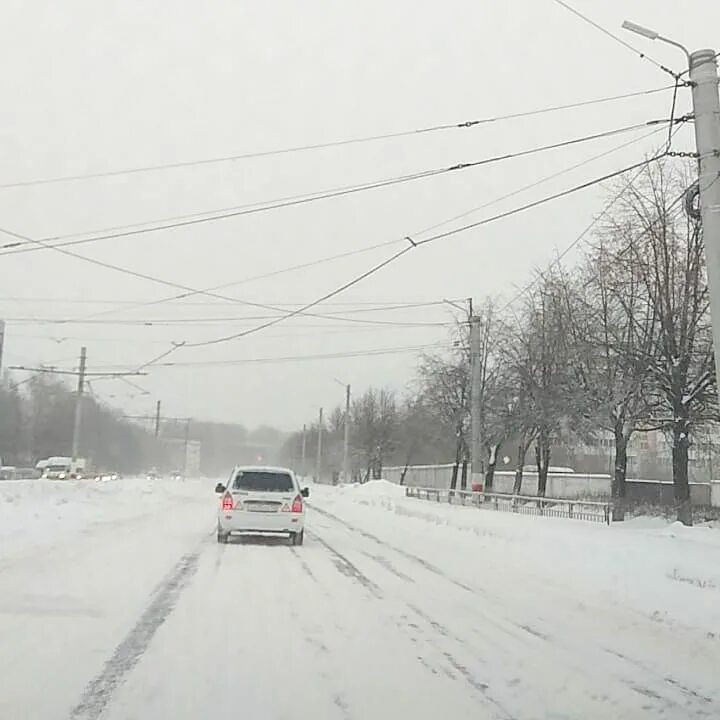 Метель Ульяновск. Снегопад Ульяновская область. Снегопад Ульяновск метель. Сильные Морозы в Ульяновске. Ни в пургу