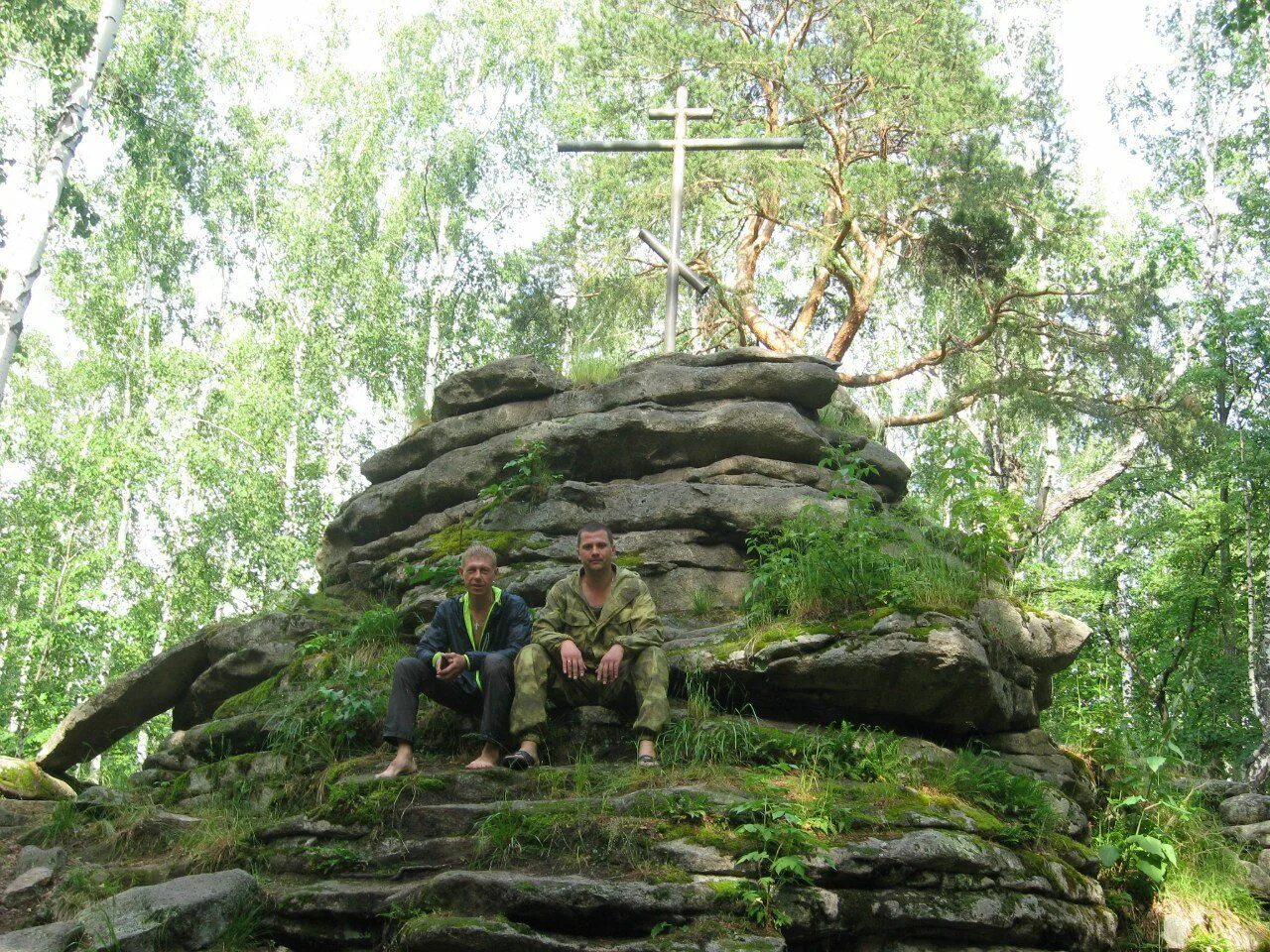 остров веры на озере тургояк. остров веры на озере тургояк. остров святой веры тургояк. остров веры на озере тургояк. остров веры тургояк мегалиты.