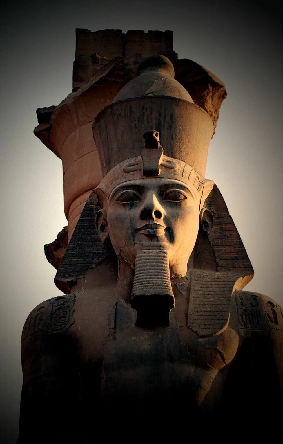 Фараон рамсес ii великий. Рамзес 2 фараон египта. Рамсес 2 фараон древнего египта. Рамзес ii (1279-1213 гг. Рамсес 2 фараон древнего египта.