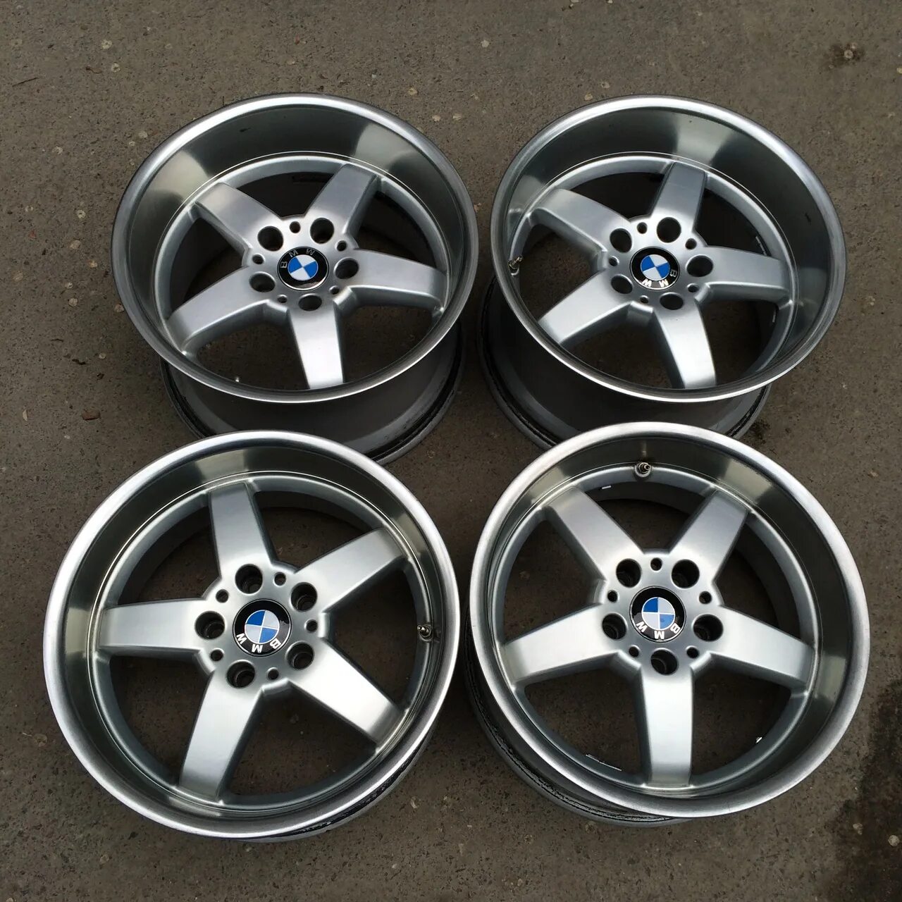 Диски с полками бмв. Rondell 0072. диски rondell r18. диски рондел 0072. rondell 0072 bmw.
