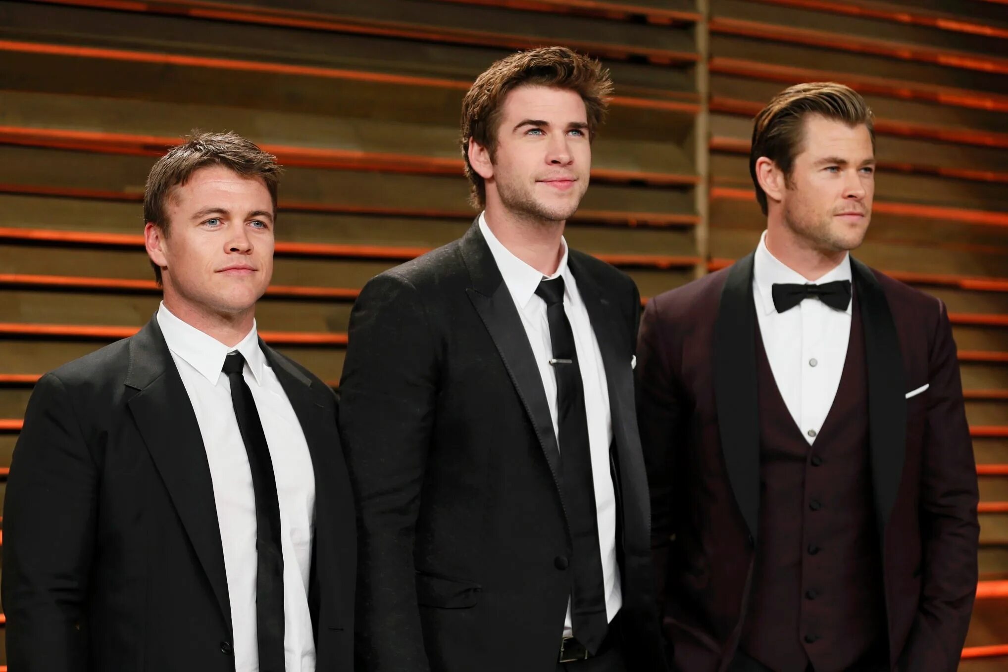 Братьями добавить. Братья гримм писатели. Брат дрю. Братья крэй. Братьями добавить.