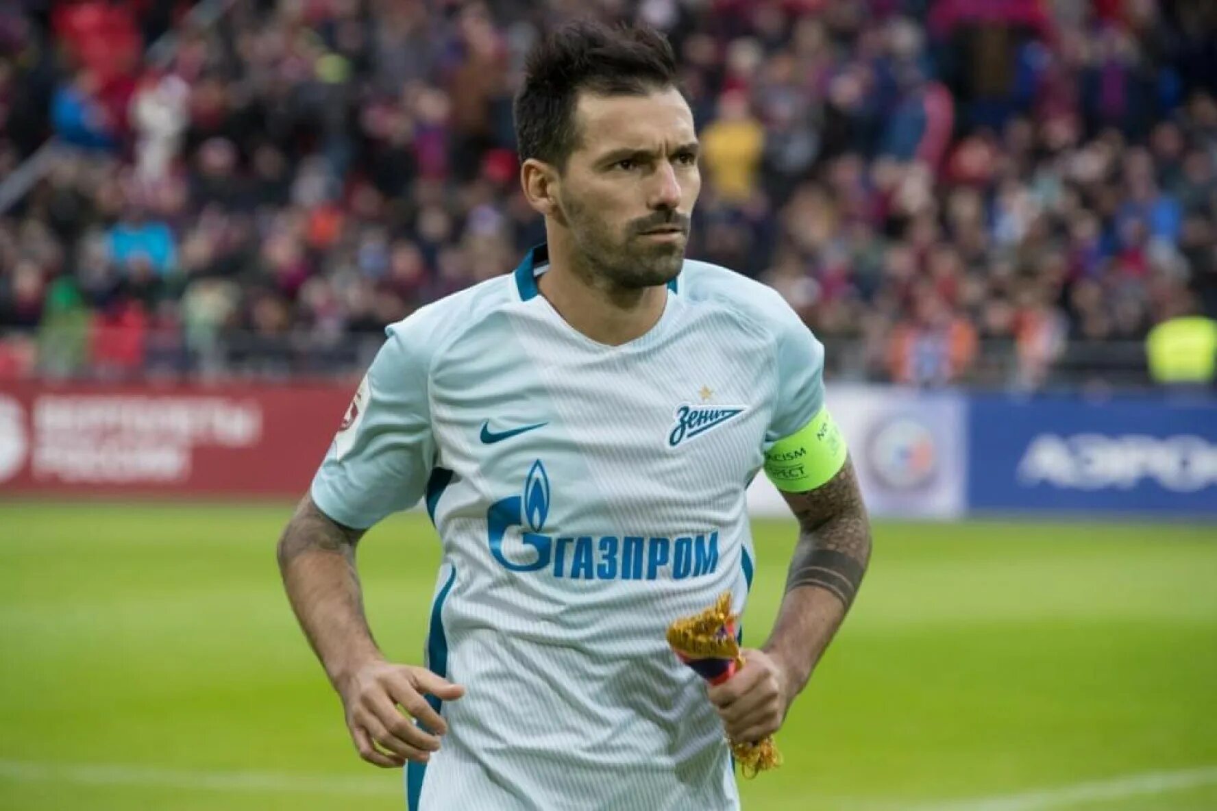 Дани алвес фото. Данни футболист. Футболист дани. Мигель данни маритиму. Футболист дани.