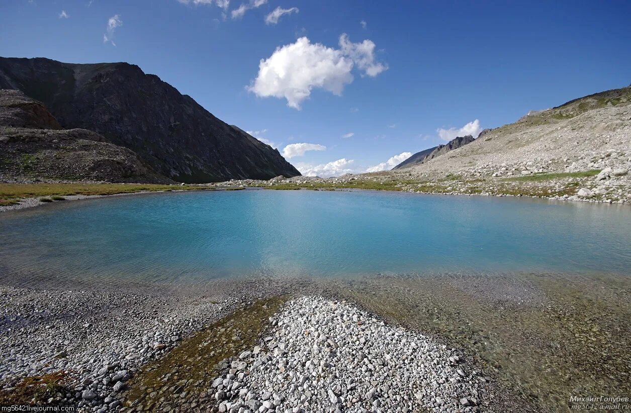 Озеро карачай в челябинске. Карачай. Карачай озеро в челябинской области сейчас. Озеро карачай. Озеро карачай в челябинской области.