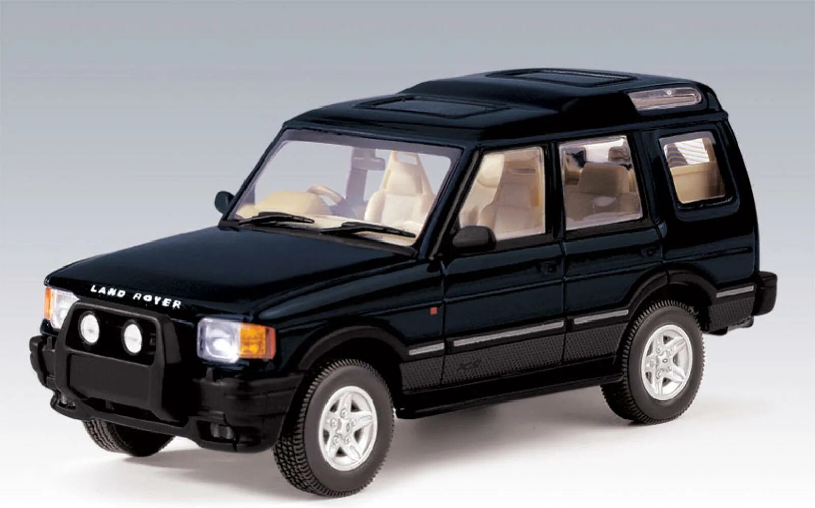 Discovery 1 8. Моделька ленд Ровер Дискавери. Модель ленд Ровер Дискавери 2 1/24. Land Rover Discovery 1994. Land Rover Discovery 1.