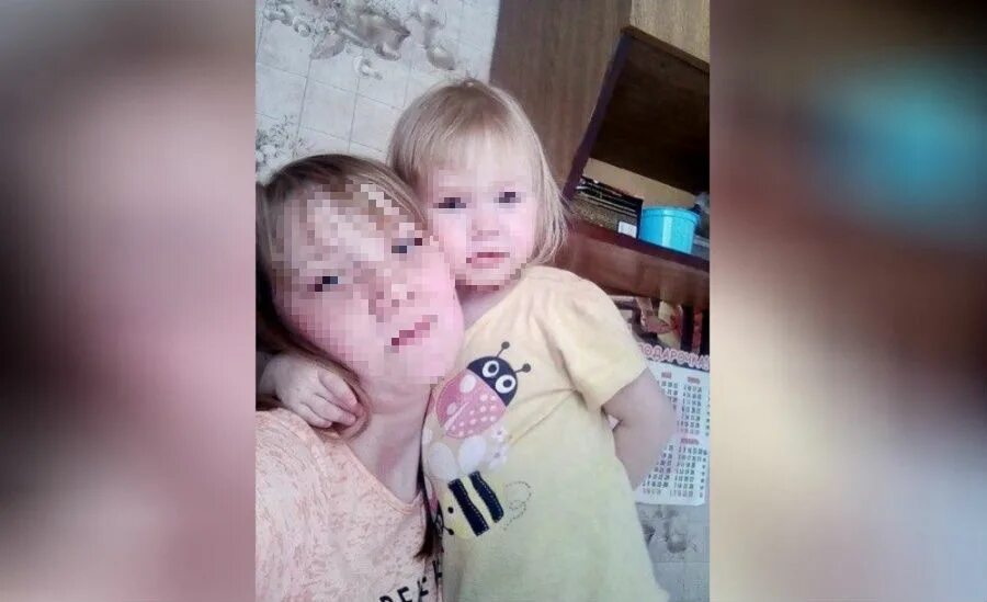 Многодетная мама. Мама 12 детей. Дом ребенка екатеринбург уральских рабочих 36 фото. Кириченко многодетная семья. 10 детей свердловская область.