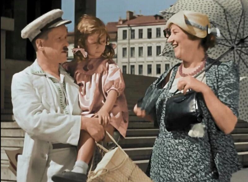 Подкидыш (1939) - кадры из фильма - советские фильмы - Кино-Театр.Ру