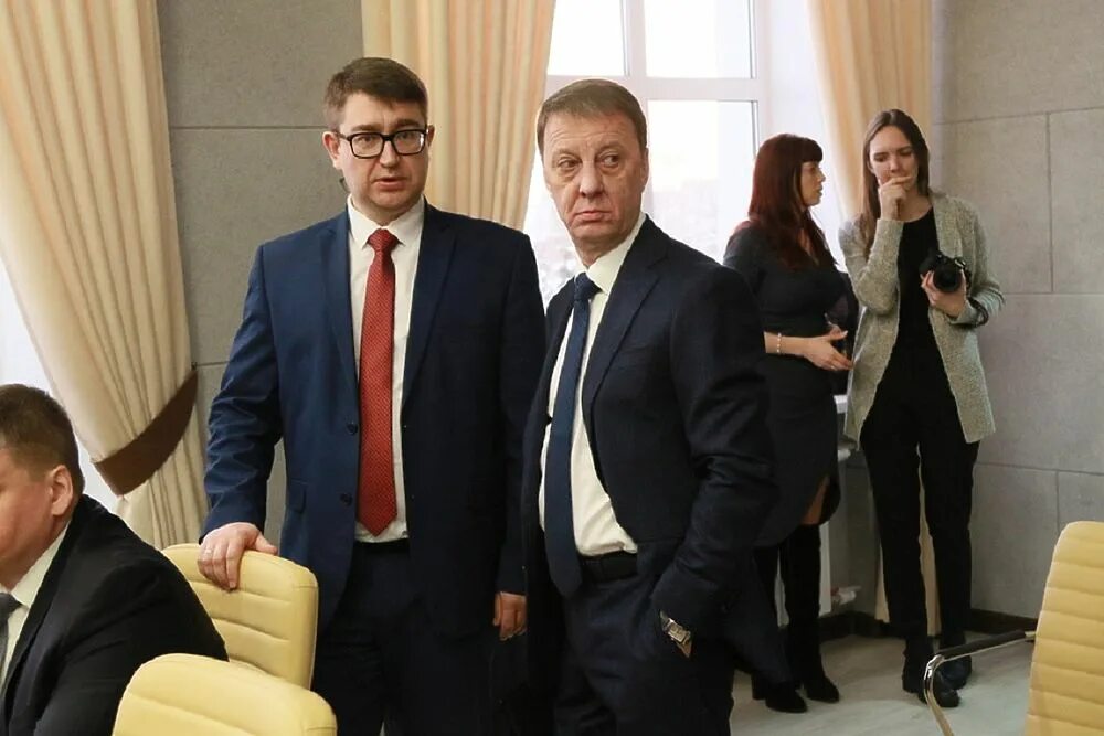 Экс-замглавы Барнаула Еремеева подозревают в получении взятки В Барнауле (Алтайс