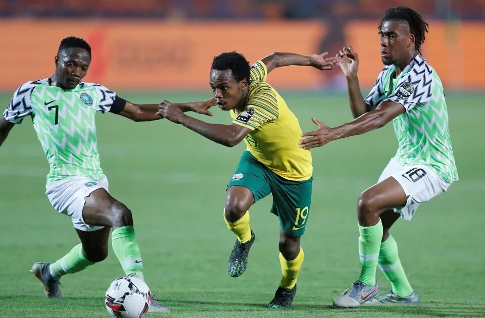 Livescore europa nigeria. Nigeria vs south africa live. Кубок африканских наций 2019. Этоо виллиан в анжи. Nigeria vs south africa live.