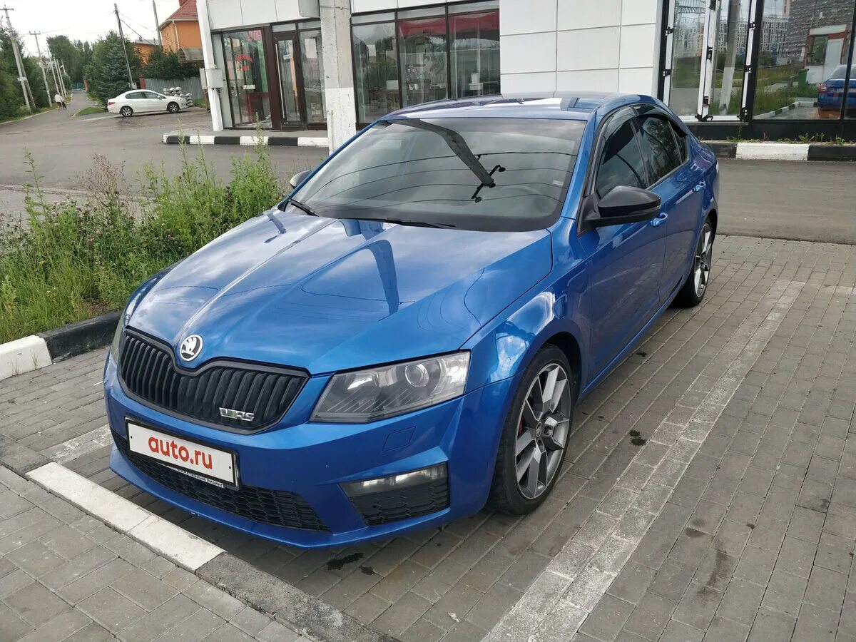 Skoda octavia rs 2.0 amt. Skoda Octavia RS 2014. Skoda Octavia 2014 синяя.