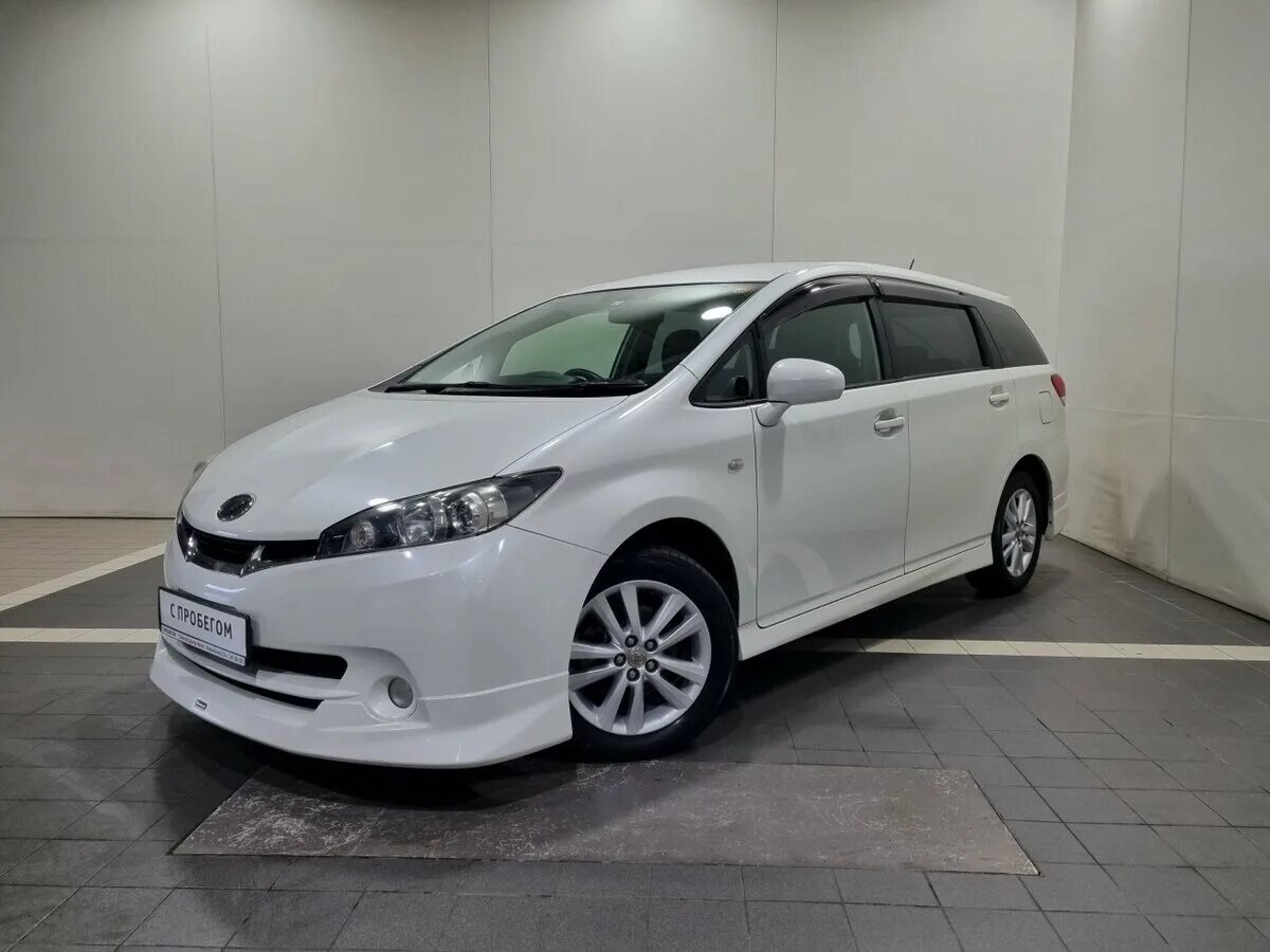 Toyota wish ii фара. Wish 2011 года. Wish 2011 года. Toyota wish 2011 птф. Тойота виш 2011 года фото.