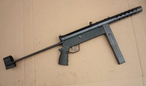Submachine gun