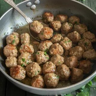 Ложат ли в тефтели яйцо