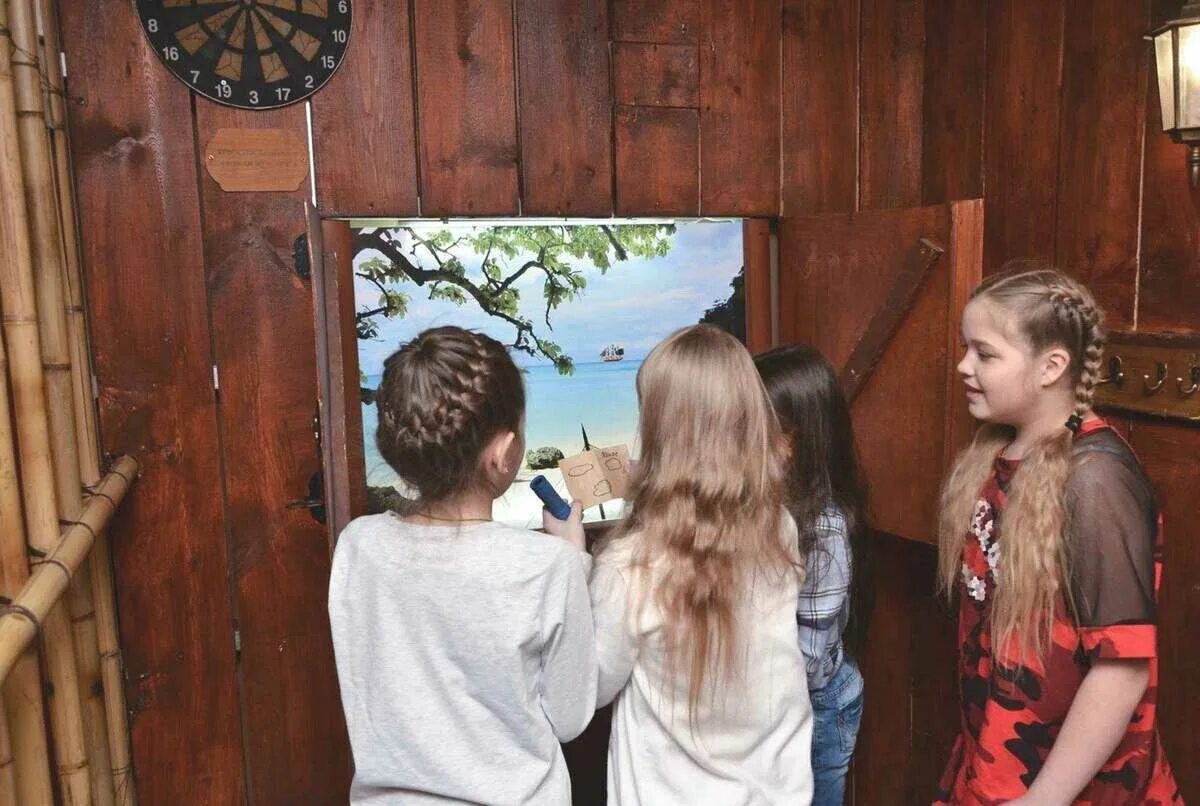 Квесты новосибирск отзывы. Красный проспект 100 квесты в новосибирске. Новосибирск, квест "потомки дьявола". Квесты для детей в новосибирске. Wasteland квесты новосибирск.