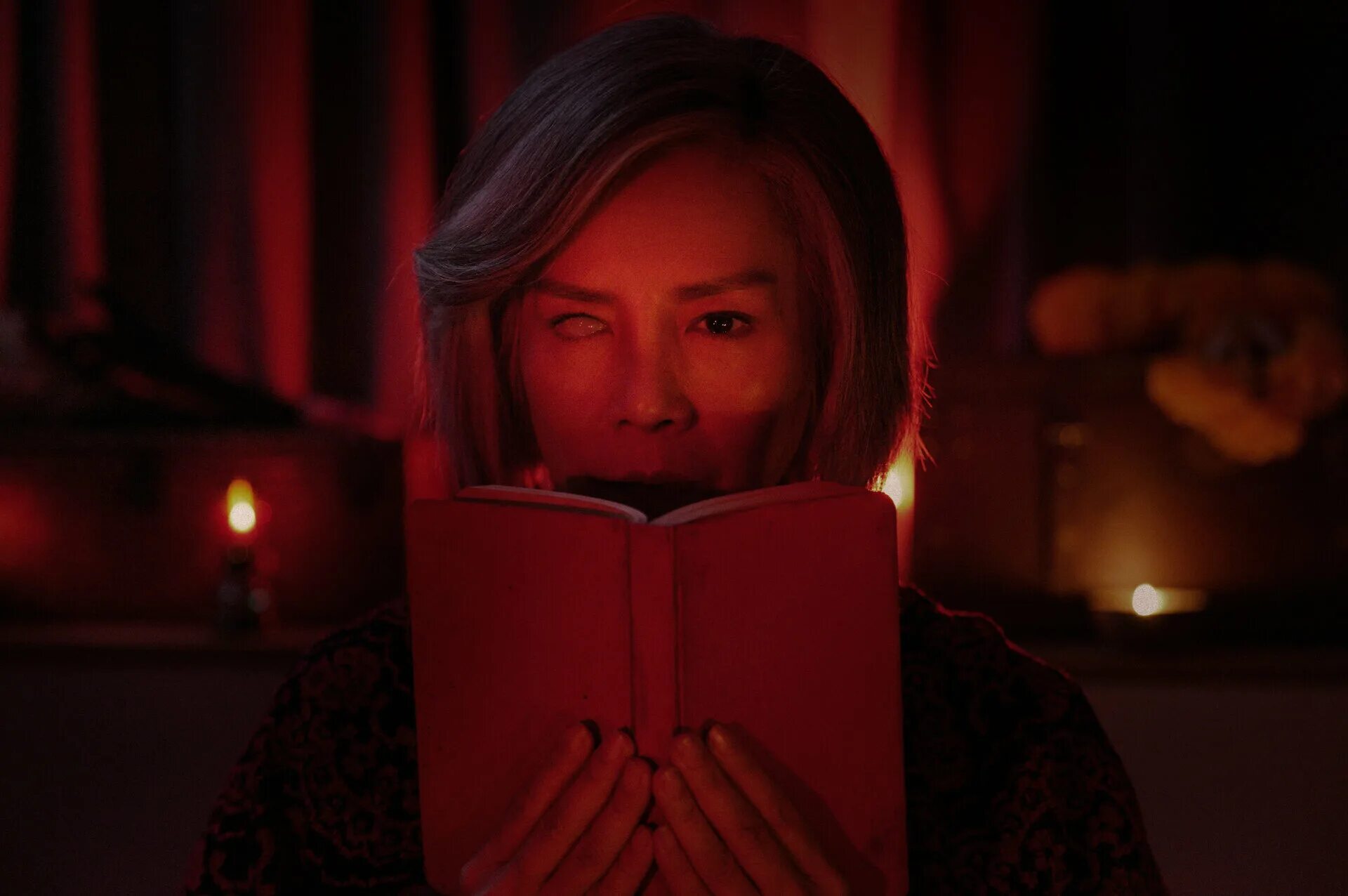 реинкарнация зла трейлер